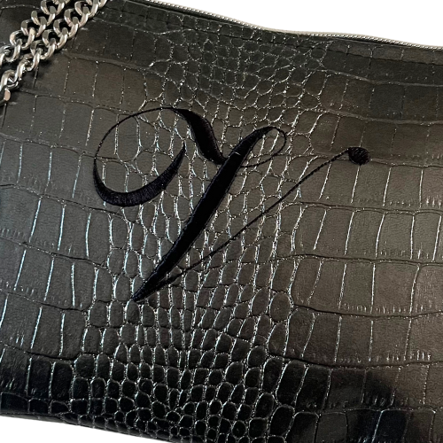 Pochette personalizzata in similpelle cocco canna di fucile e glitter ric. font inglese tracolla argento mod. regular
