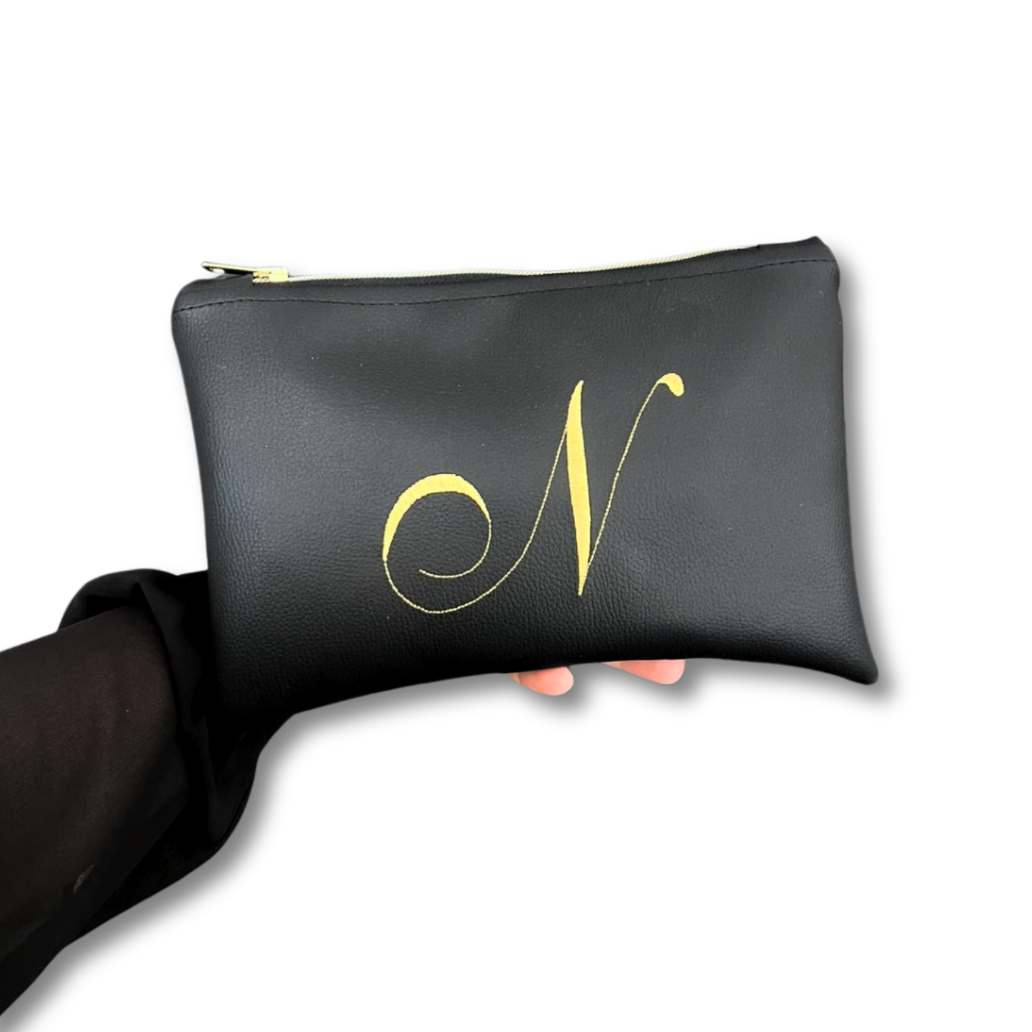 Pochette personalizzata in similpelle nera ricamo font inglese mod. regular