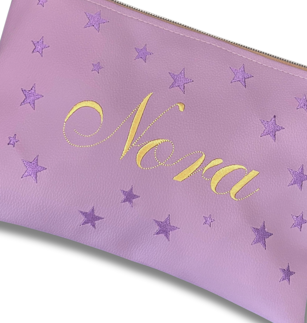 Pochette personalizzata con nome in similpelle lilla ric. oro stelle viola mod. regular