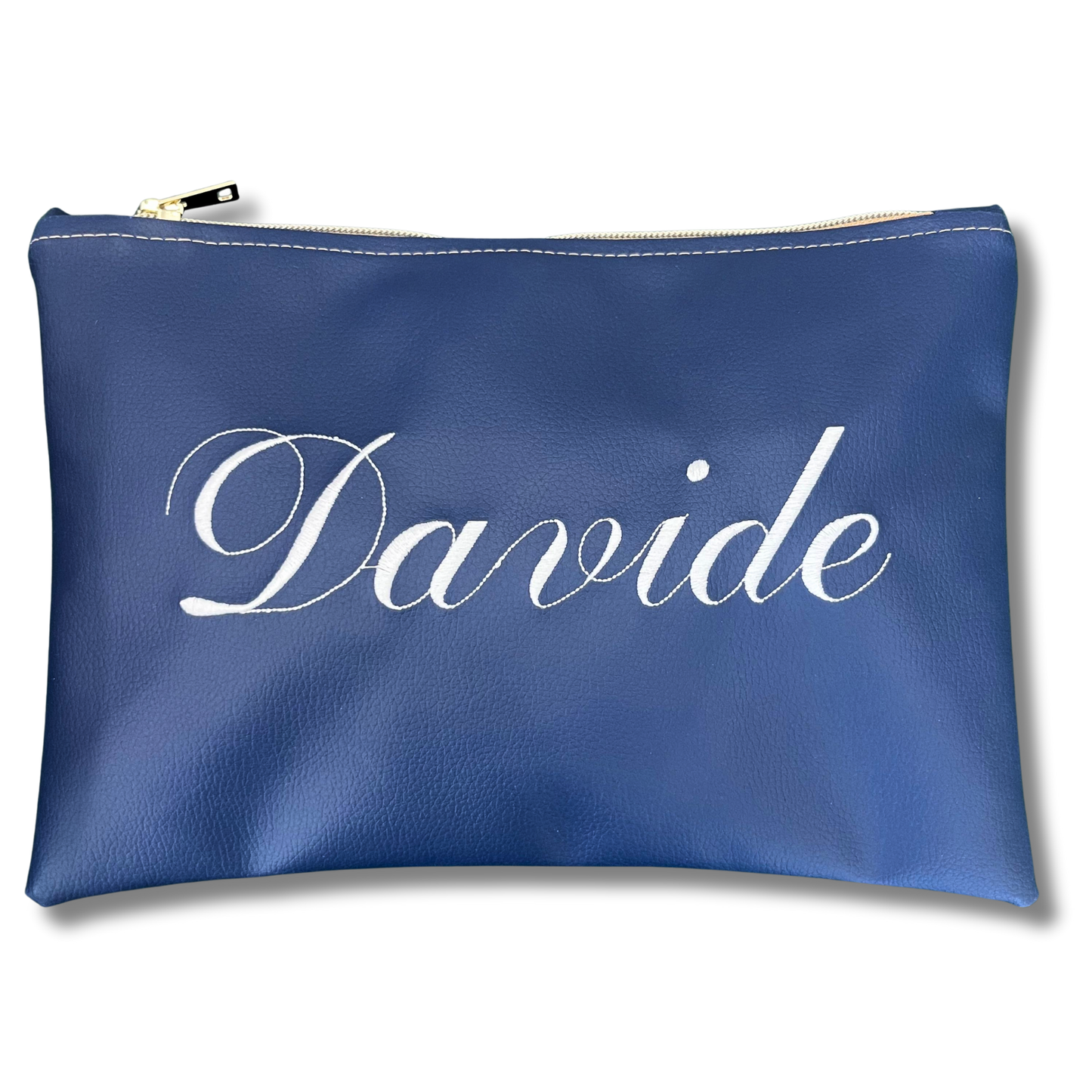 Pochette personalizzata con nome in similpelle blu ric. bianco mod. plus