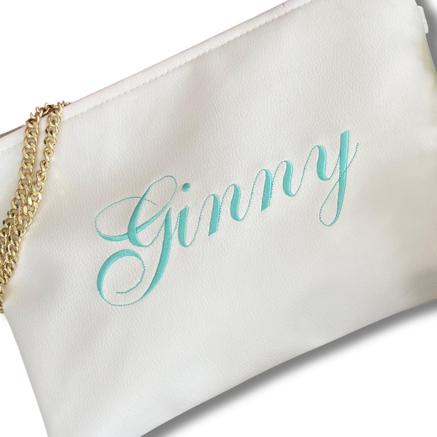 Pochette personalizzata con nome in similpelle bianca ric. verde acqua font inglese tracolla oro mod. regular