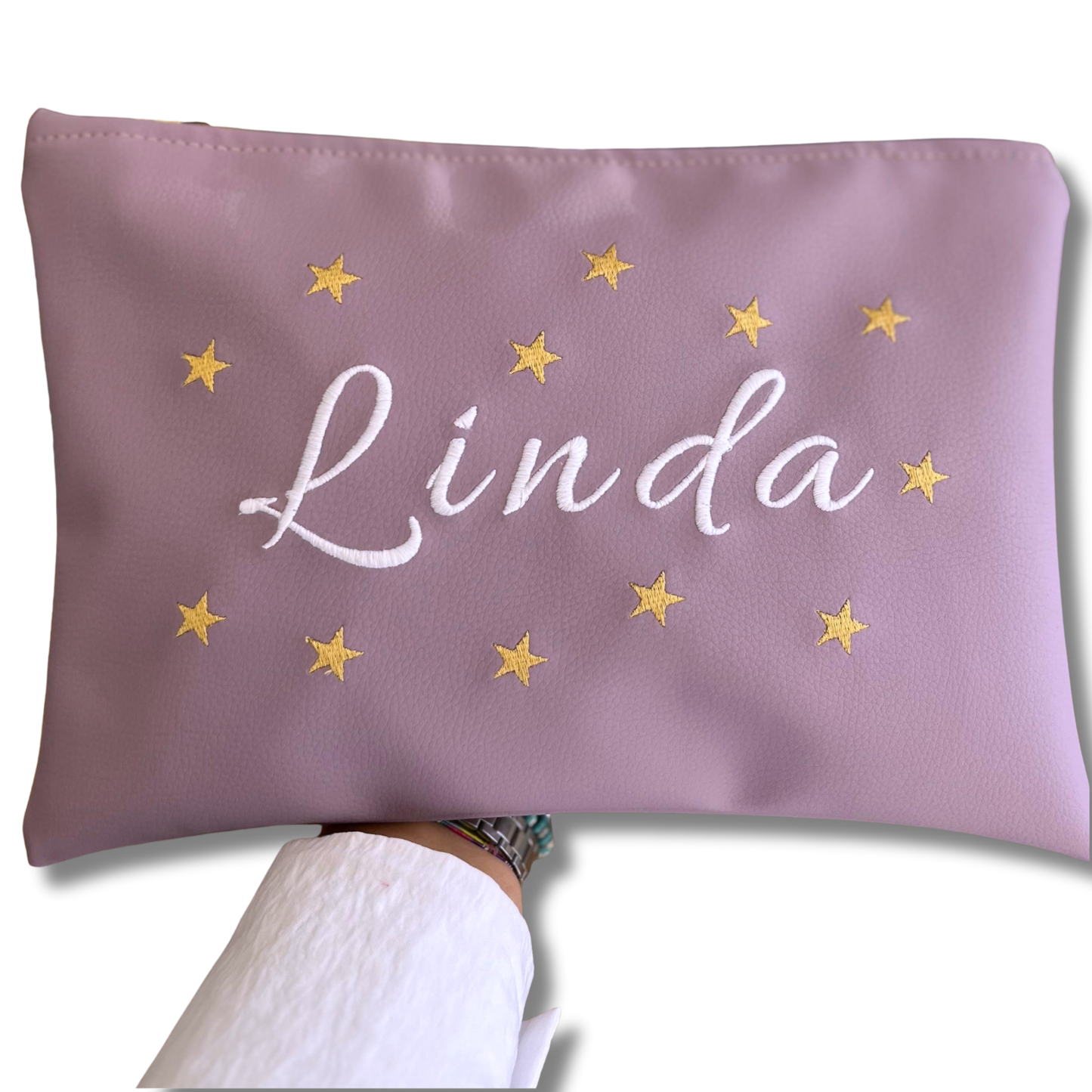 Pochette personalizzata con nome in similpelle lilla ric. font allura bianco stelle oro mod. plus