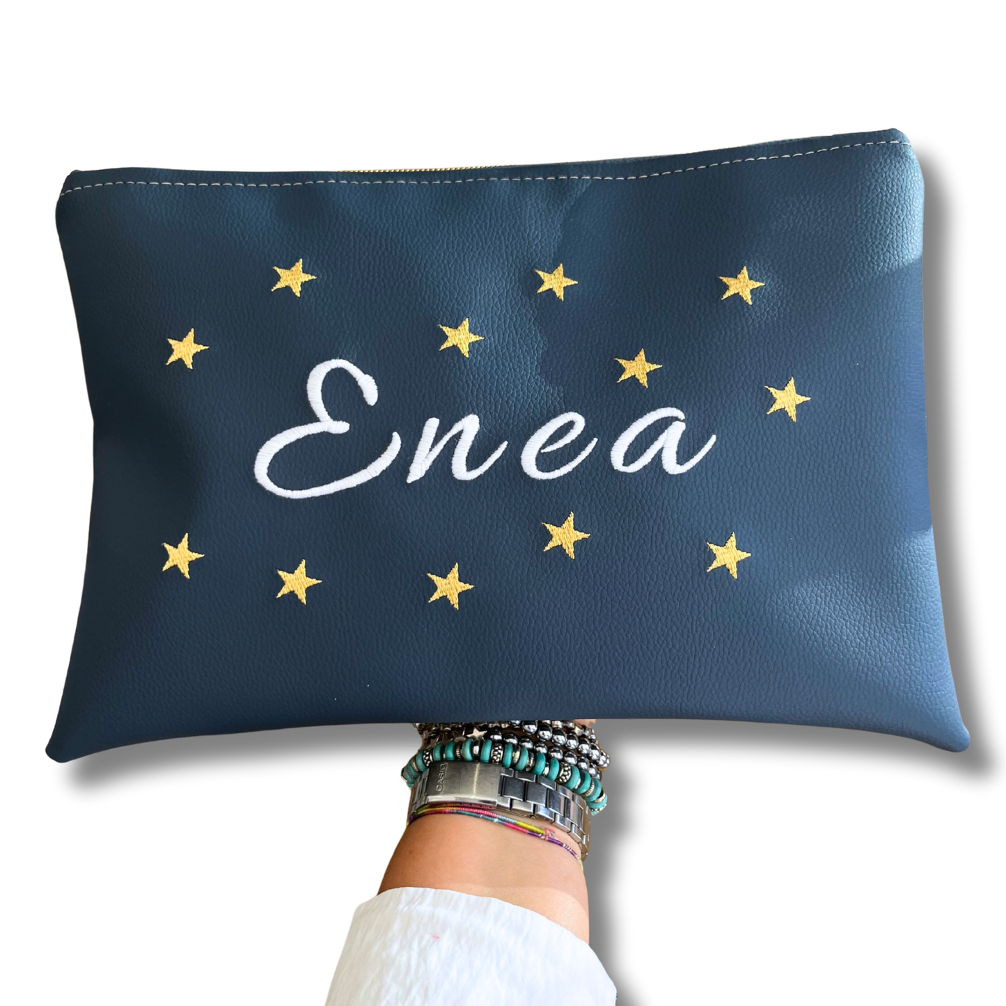 Pochette personalizzata con nome in similpelle blu ric. font allura bianco stelle oro mod. plus