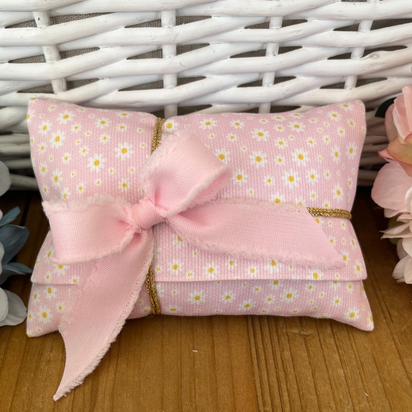 Bustina portaconfetti margherite rosa mod. maxi collezione Baby