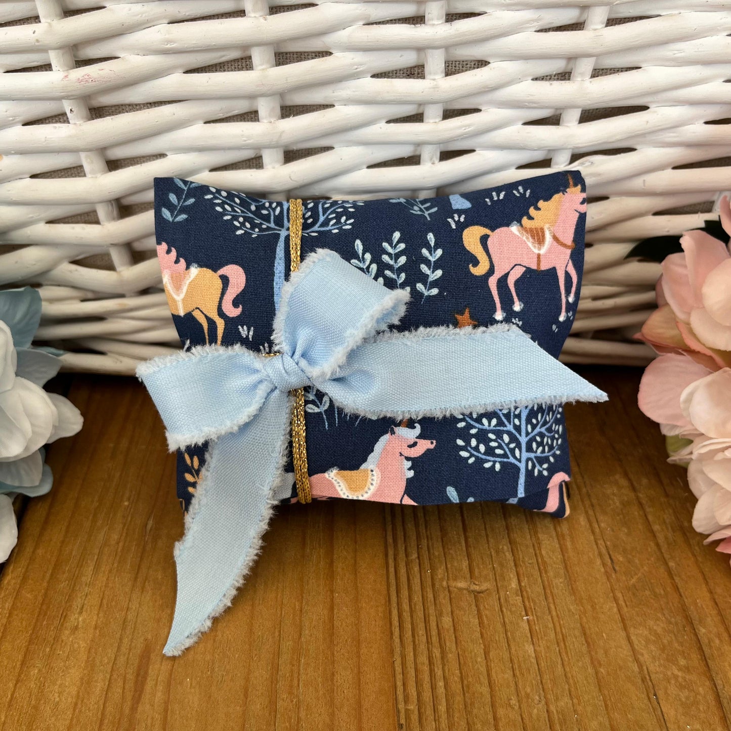 Bustina portaconfetti unicorno blu/celeste mod. midi collezione Baby