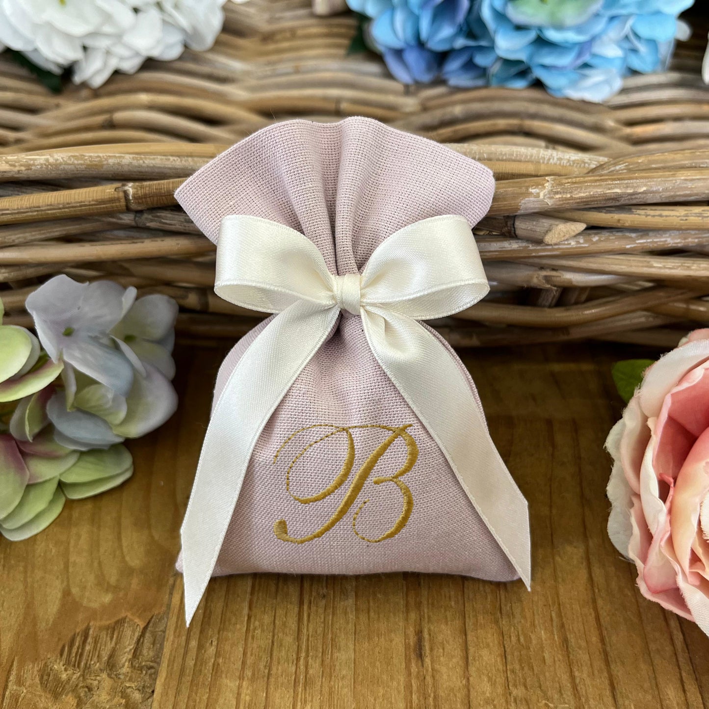 Sacchetto portaconfetti lilla personalizzato mod. piccolo collezione Country chic