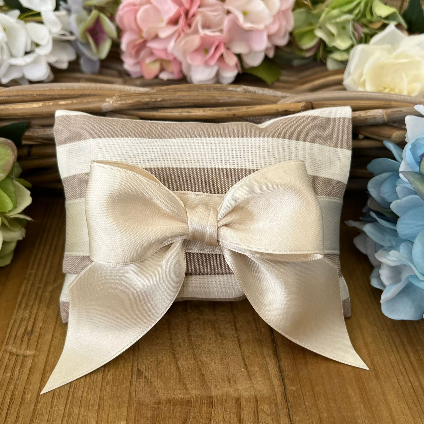Bustina portaconfetti rigata nocciola mod. maxi collezione country chic