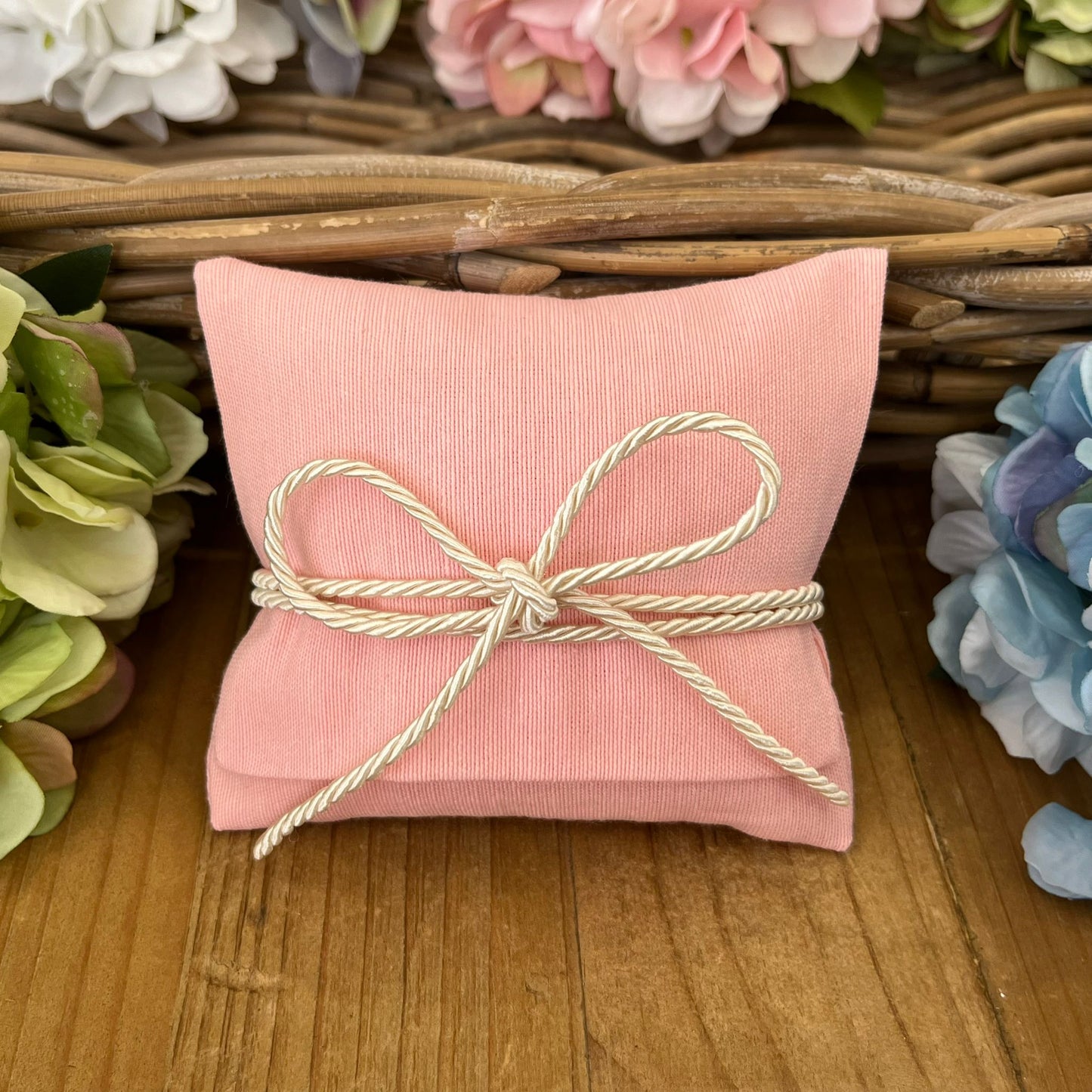 Bustina portaconfetti rosa peonia mod. midi collezione palette