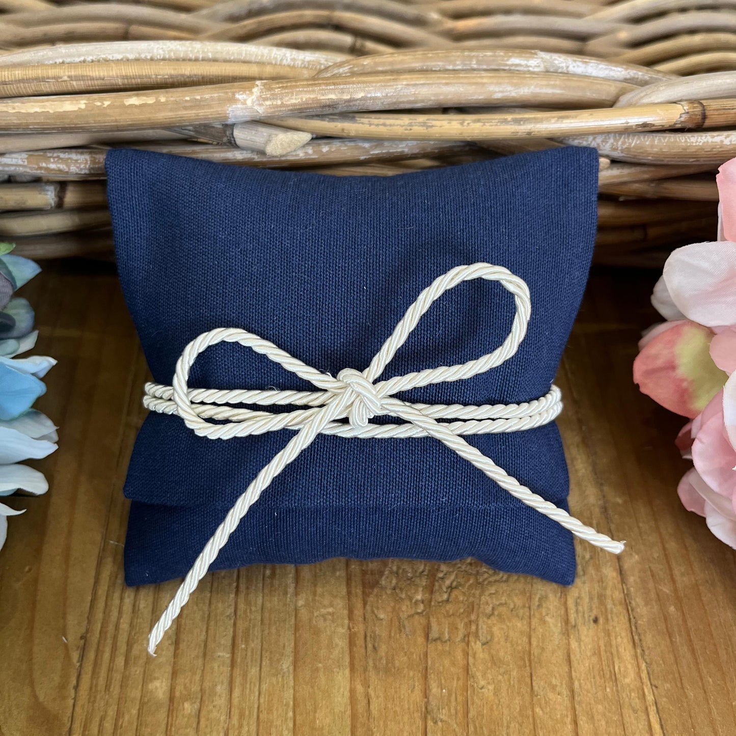 Bustina portaconfetti blu marino mod. midi collezione palette