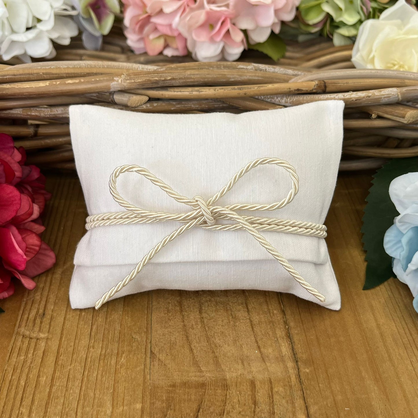 Bustina portaconfetti bianca mod. maxi collezione palette