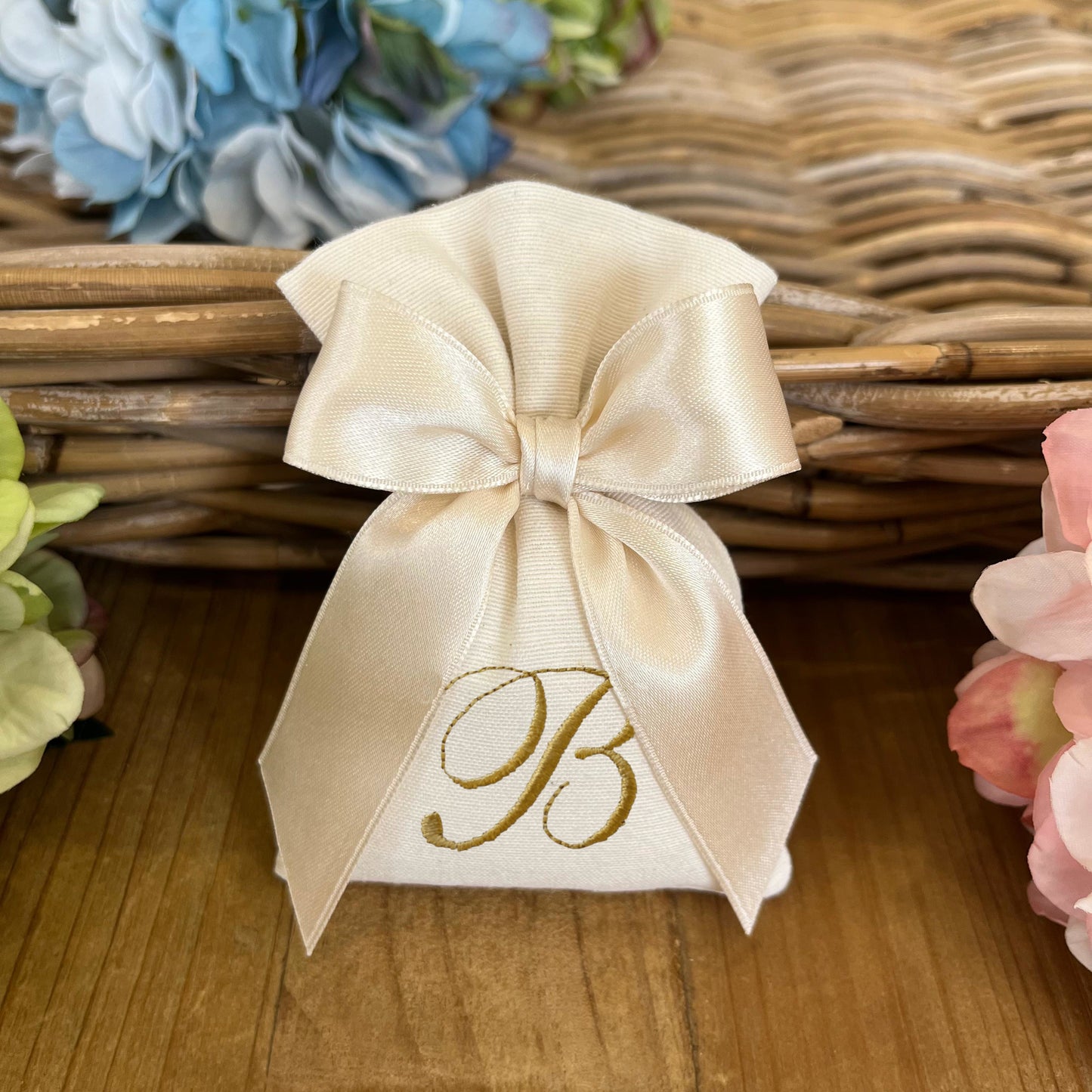 Sacchetto portaconfetti panna personalizzato mod. piccolo collezione Palette