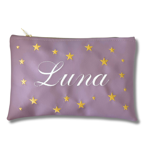 Pochette personalizzata con nome in similpelle lilla ric. bianco stelle oro mod. regular