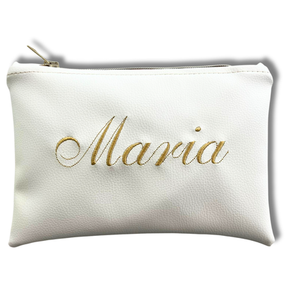 Pochette personalizzata con nome in similpelle bianca font inglese mod. regular