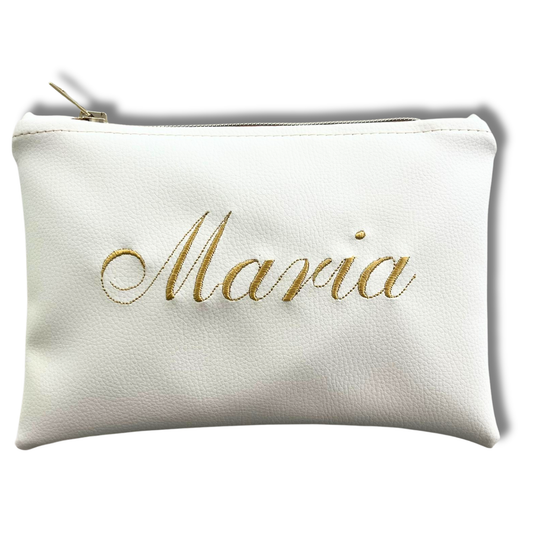 Pochette personalizzata con nome in similpelle bianca font inglese mod. regular
