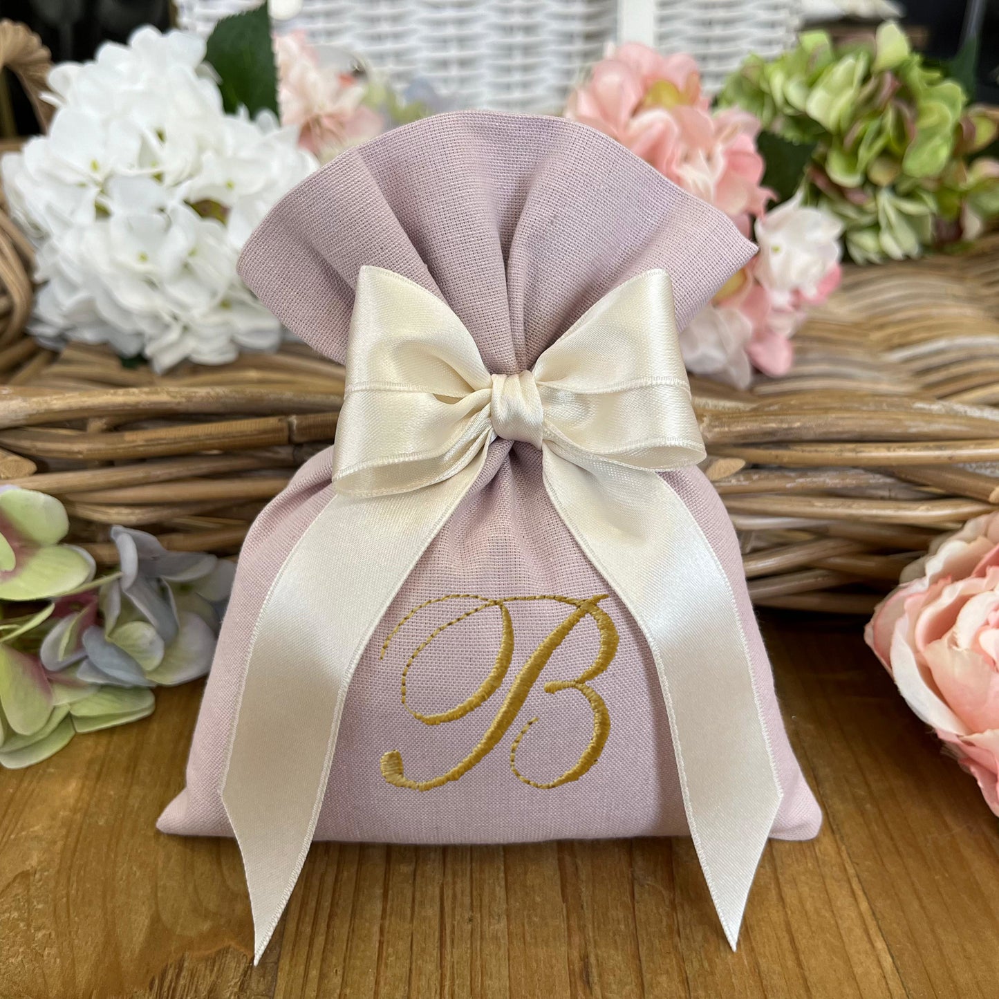 Sacchetto portaconfetti lilla personalizzato mod. grande collezione Country chic