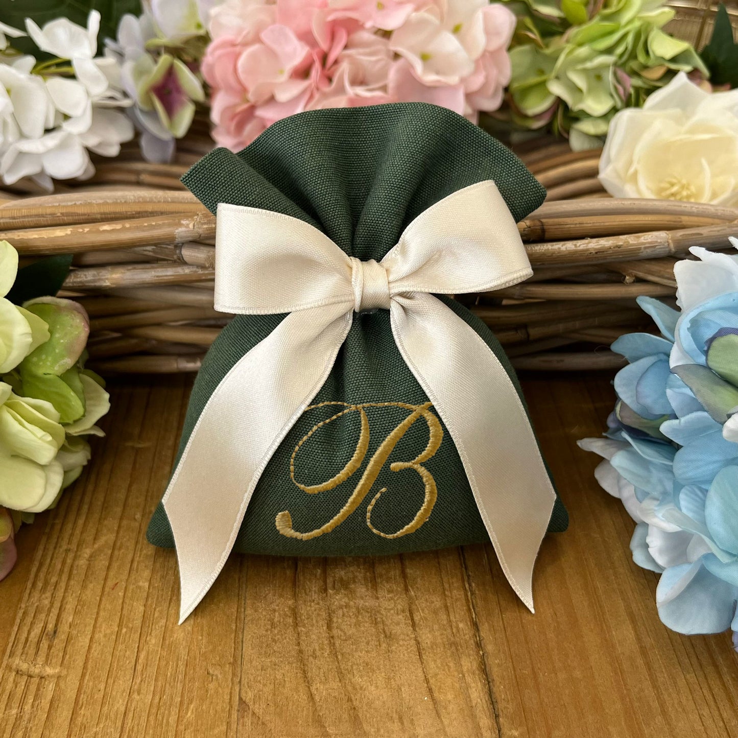 Sacchetto portaconfetti verde bosco personalizzato mod. medio collezione Palette